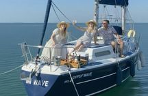 Morning private yacht tour in Lisbon
