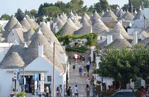 Alberobello guided tour with transfer from Monopoli