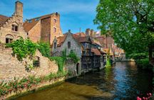 Bruges surprise walk with a Local