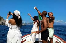 Capri small-group experience with boat tour and bus transfer