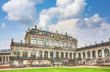 Private architecture walk through Dresden with a local expert