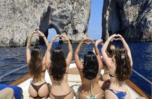 Shared boat tour of Capri with limoncello tasting