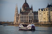 Danube river cruise with unlimited prosecco in Budapest
