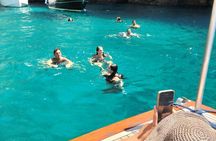 Boat tour and minibus experience in Capri