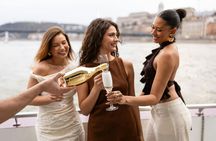 Danube river cruise with unlimited prosecco in Budapest