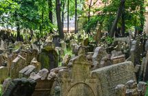 Prague Jewish Quarter guided walking tour with synagogue visits