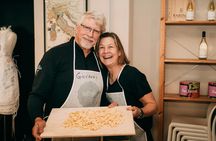 Homemade pasta and Italian dishes cooking class in Verona