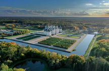 2-Day Excursion to Mont Saint-Michel, Loire Valley Chateaux and Wine Tasting from Paris