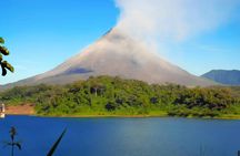 4-day Arenal and Monteverde tour with sloth walk and cloud forest