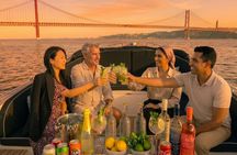 Sunset premium boat experience in Lisbon