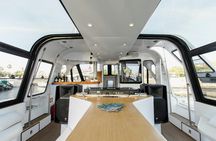 Lisbon premium boat experience with Portuguese wine