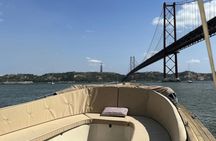 Sangria premium boat experience in Lisbon