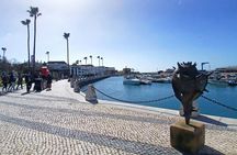 Self-guided scavenger hunt and walking tour in Faro