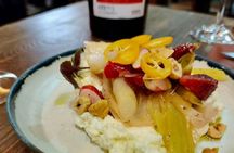 Gourmet and history guided walking tour with tasting