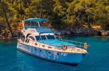 Private boat tour of Fethiye bays with lunch