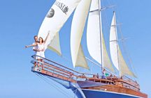 Sharm El Sheikh dinner cruise onboard a luxury yacht