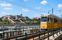 Kickstart private and personalized tour of Budapest with a local