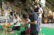 Private tour of three temples from Khao Lak with lunch