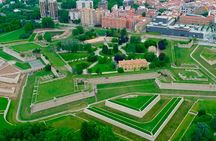 English walking tour in Pamplona