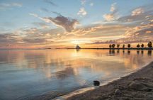 Midnight sun guided kayak tour on the Oulu River delta