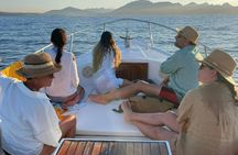 Authentic Sardinian gozzo boat tour in Costa Smeralda with aperitif