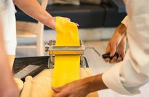 1-hour pasta making class in Rome