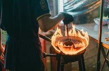 Evening street food tour by tuk-tuk in Bangkok's Chinatown