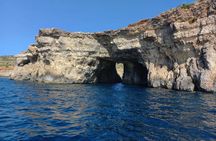 Malta private boat trip to Comino, Blue Lagoon and Gozo