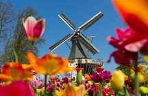 Keukenhof tickets and guided tour with an audio guided transfer
