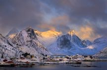 Lofoten midnight sun cruise from Svolvær
