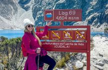 Full-day Laguna 69 hike in Huascarán National Park
