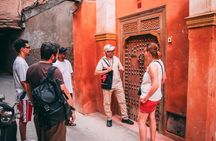Marrakech Medina souks guided tour with artisans and tea tasting