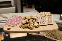 Food walking tour in Lyon