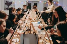 Kraków sip and paint workshop with unlimited wine and prosecco