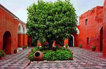 2-hour guided walking tour of Arequipa's historic centre