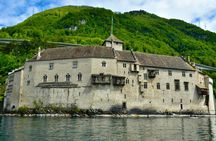 Guided Château Chillon kayak tour