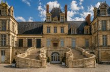 Château de Fontainebleau entry ticket with Paris audio guide and eSIM
