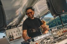 Douro sunset party cruise with DJ and open wine bar