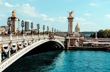Paris self-guided audio tour with Grevin Wax Museum ticket