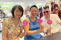Lotus paper flower-making workshop with drink in Hue