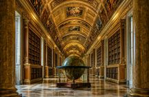 Château de Fontainebleau entry ticket with Paris audio guide and eSIM