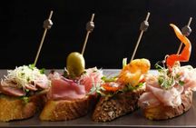 Self-guided pintxos food tour in San Sebastián