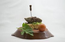 Self-guided pintxos food tour in San Sebastián