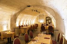Bordeaux cheese tasting with over 100 cheeses and wine