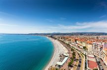 Guided bike tour along Nice's iconic landmarks