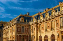 Versailles Palace with guide, entry and round-trip transfer from Paris
