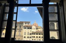 Palazzo Vecchio secret passages tour with lunch or gelato tasting