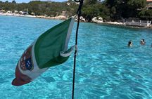 Authentic Sardinian gozzo boat tour in Costa Smeralda with aperitif