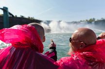 Niagara Falls boat cruise and guided highlights tour