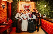 Traditional 2-hour Slovenian dinner and show